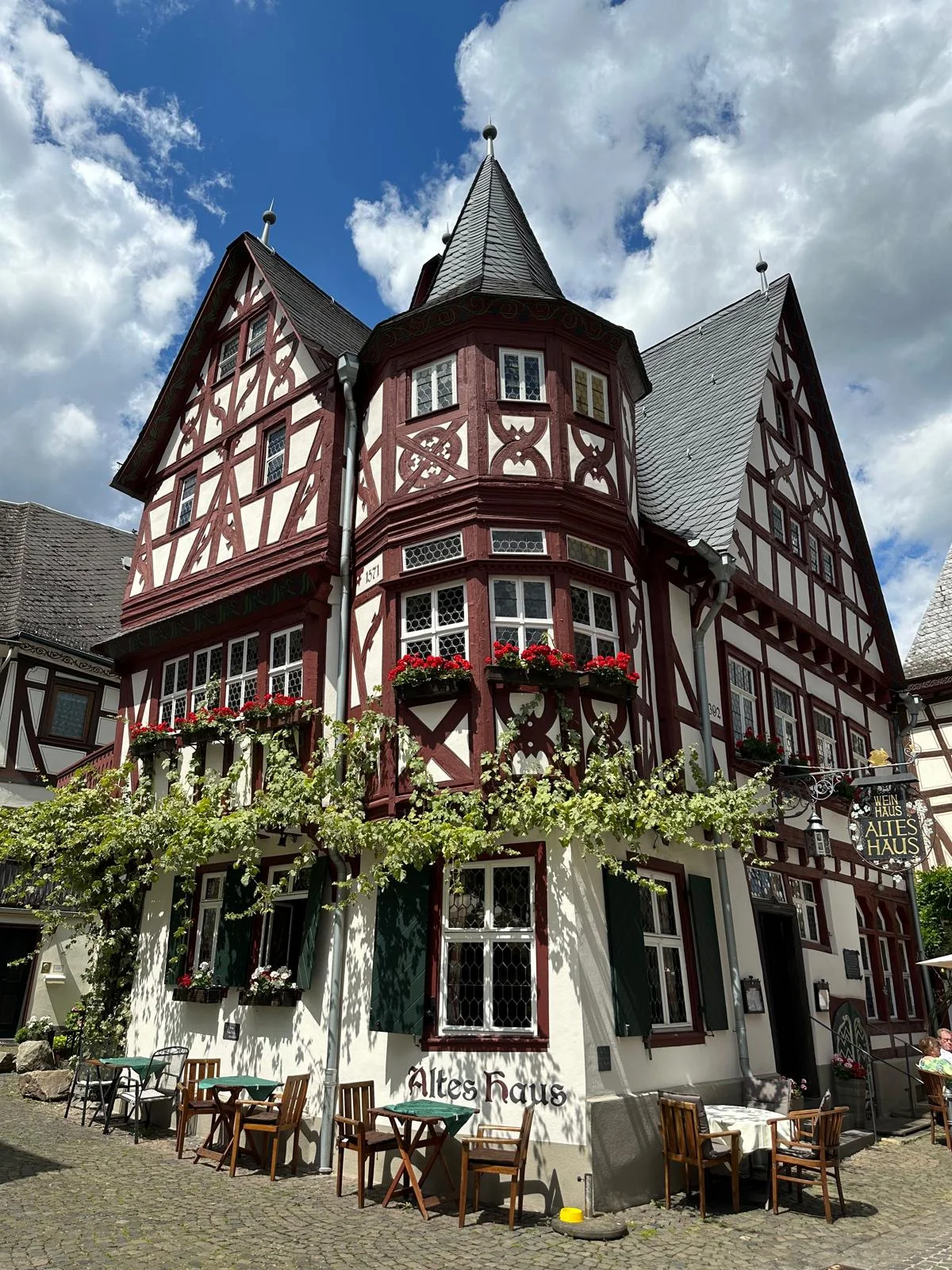 Fachwerkfassade des Alten Hauses in Bacharach